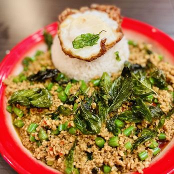 Thai Halal Bistro signature dishes Pad Kee Mow
Basil Fried Rice
Panang Curry